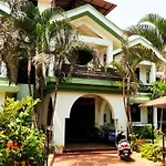 Amigo Plaza